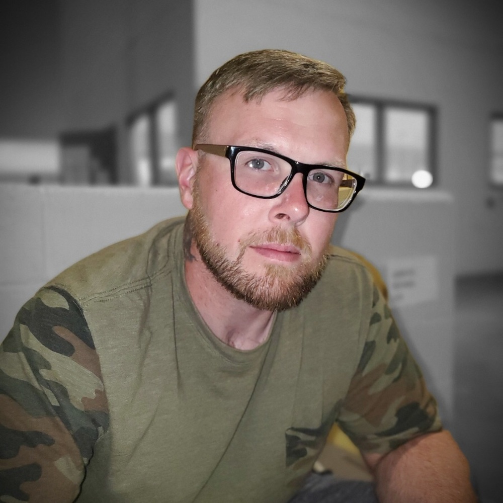 Meet your Posher, Steve